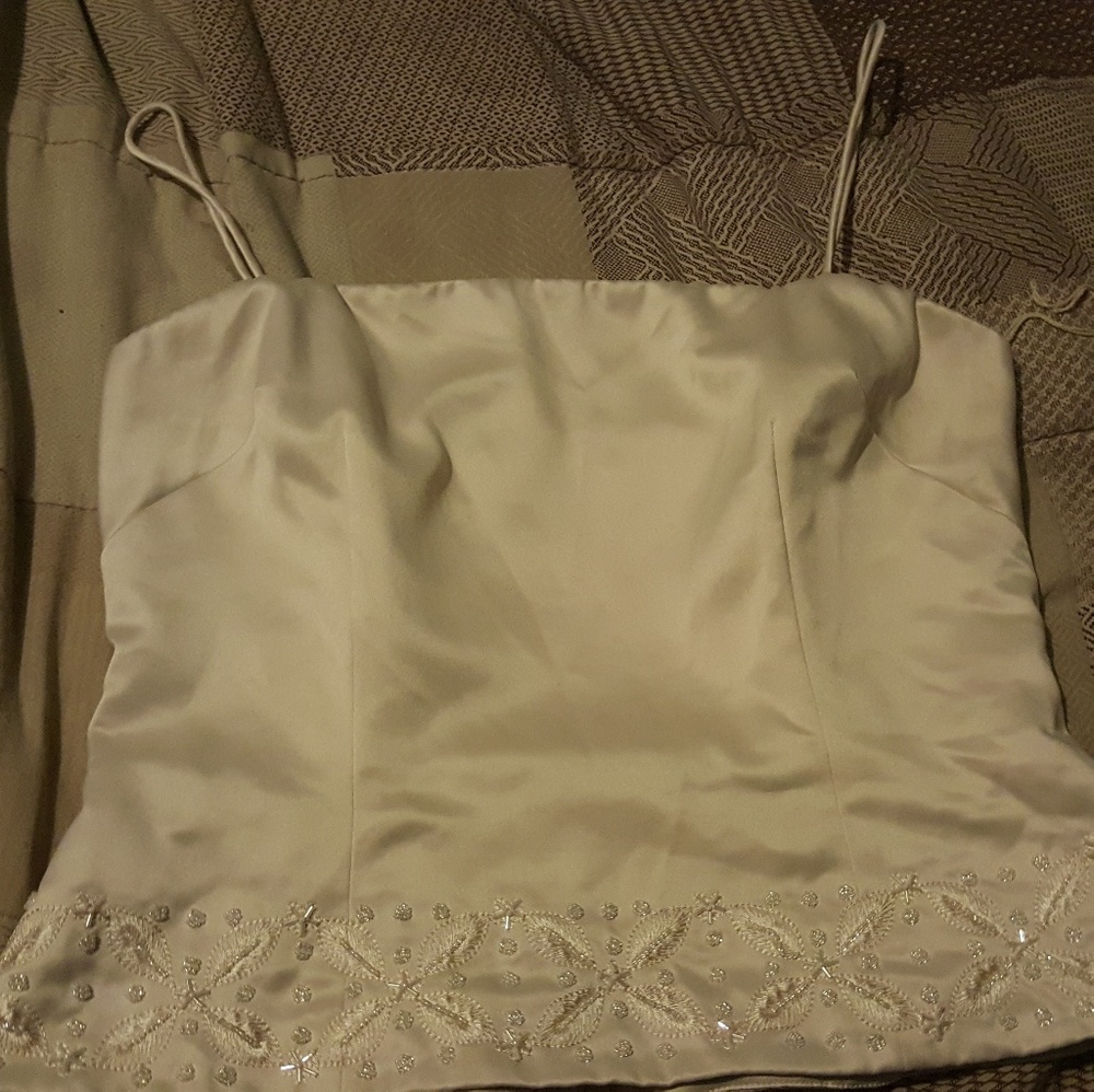 Corset type shirt, beaded at the bottom - Picture 1 of 3
